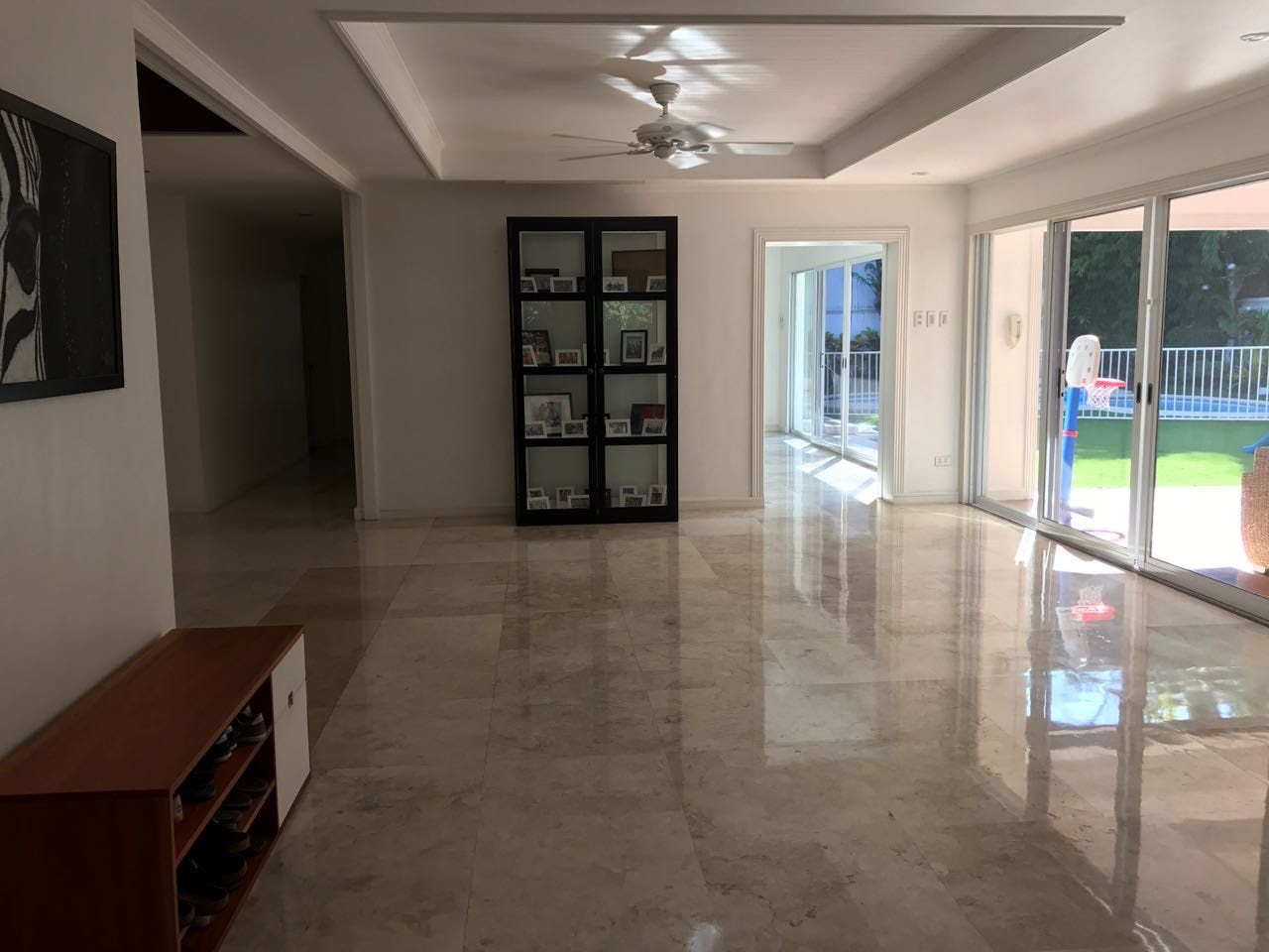 "5BR House for Rent in Ayala Alabang Village, Muntinlupa"05