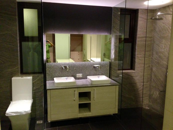 "6BR House for Rent in Hillsborough Alabang, Muntinlupa"01