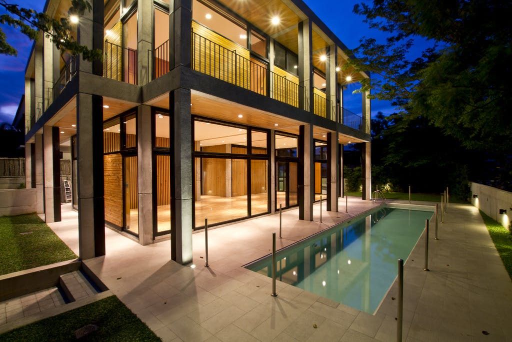 "5BR House for Rent in Ayala Alabang Village, Muntinlupa"10