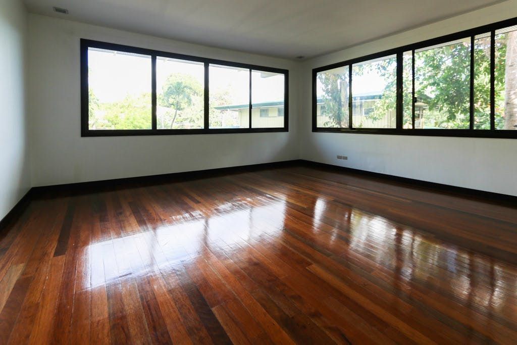 "4BR House for Rent in Dasmari?as Village, Makati"03