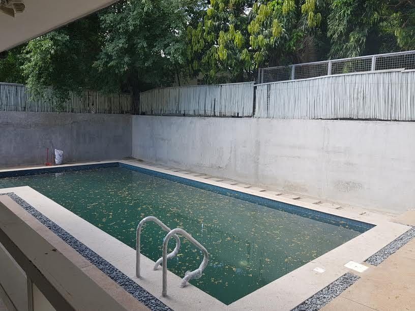 "4BR House for Rent in Dasmari?as Village, Makati"04