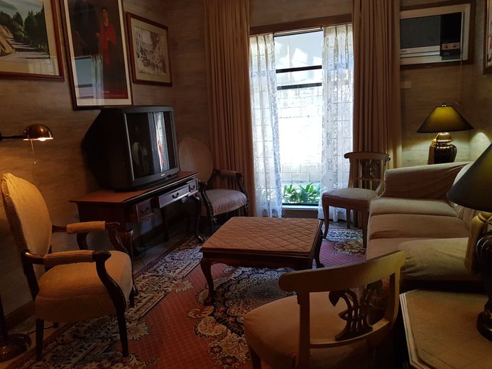 "3BR House for Rent in Magallanes, Makati"01