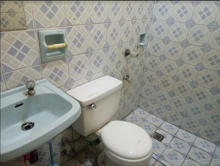 "3BR House for Rent in BF Resort Village, Las Pi?as"06