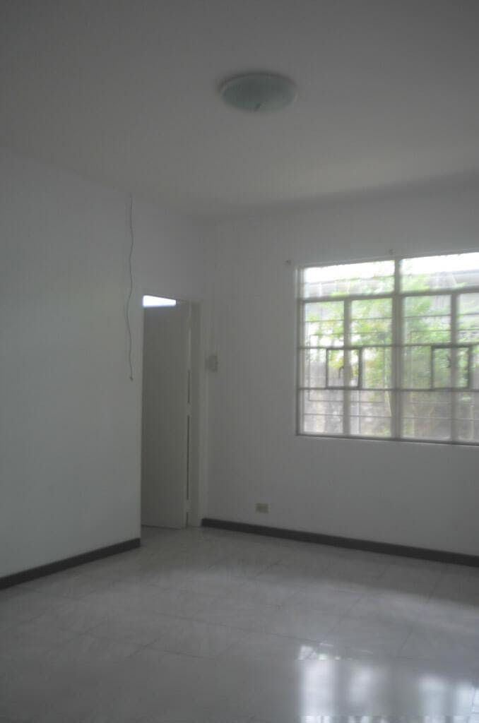 "3BR House for Rent in Urdaneta Village, Makati"06