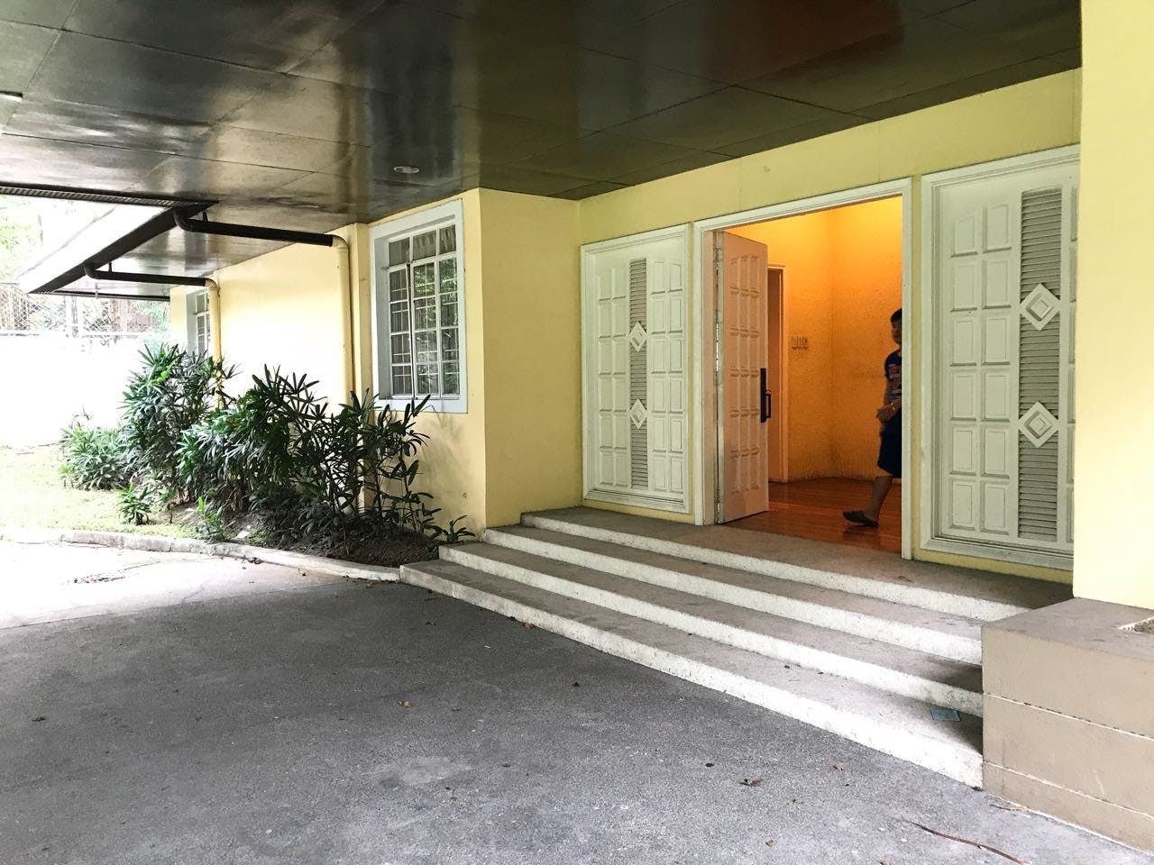 "4BR House for Rent in Forbes Park, Makati"05