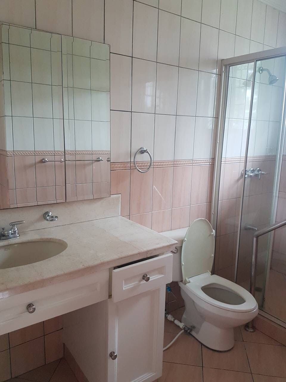 "3BR House for Rent in San Lorenzo Village, Makati"03