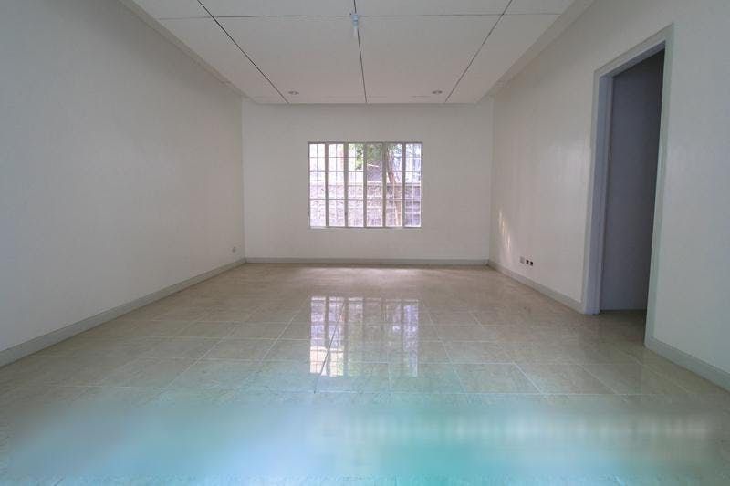 "3BR House for Rent in San Lorenzo Village, Makati"04