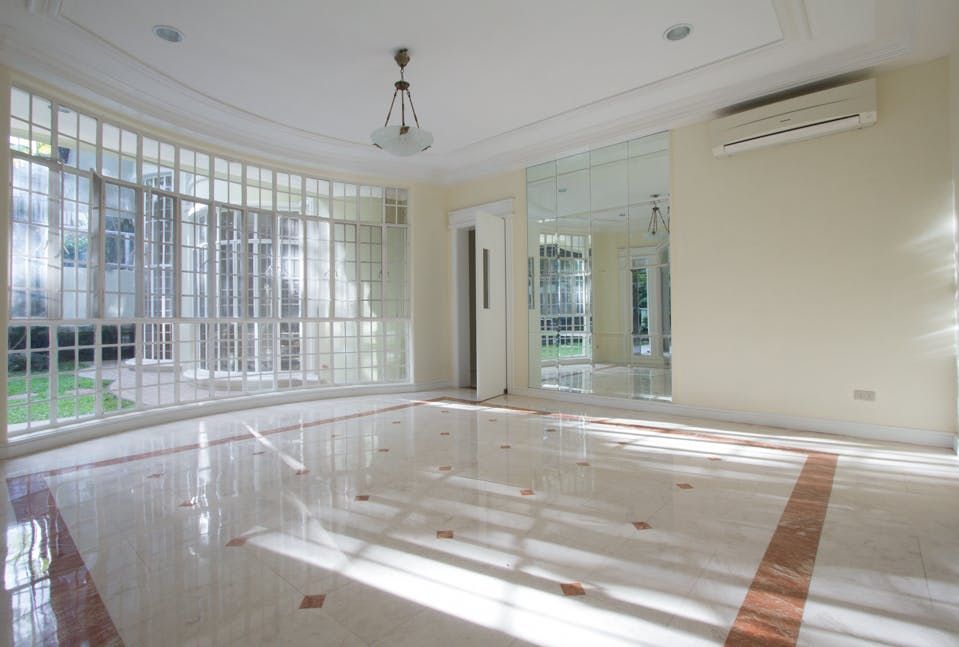 "4BR House for Rent in Ayala Alabang Village, Muntinlupa"08