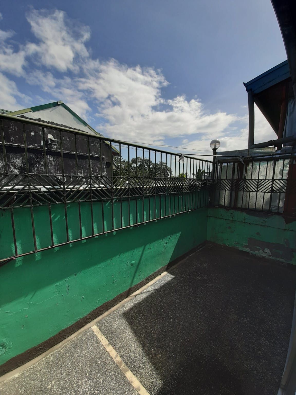 "4BR Townhouse for Rent in Varsity Hills, Quezon City"08
