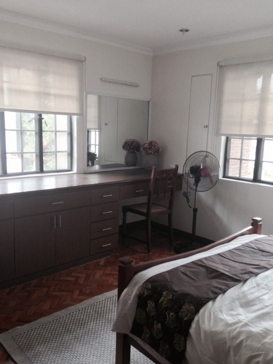 "3BR House for Rent in San Lorenzo Village, Makati"03