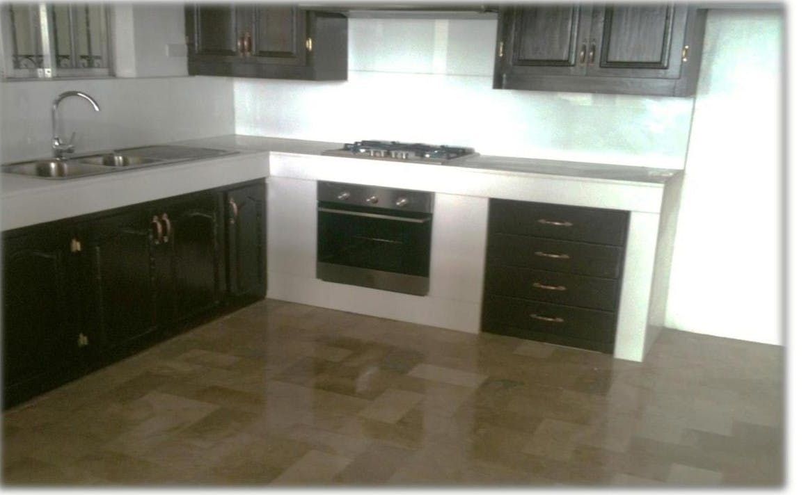 "4BR House for Rent in Blue Ridge, Quezon City"04