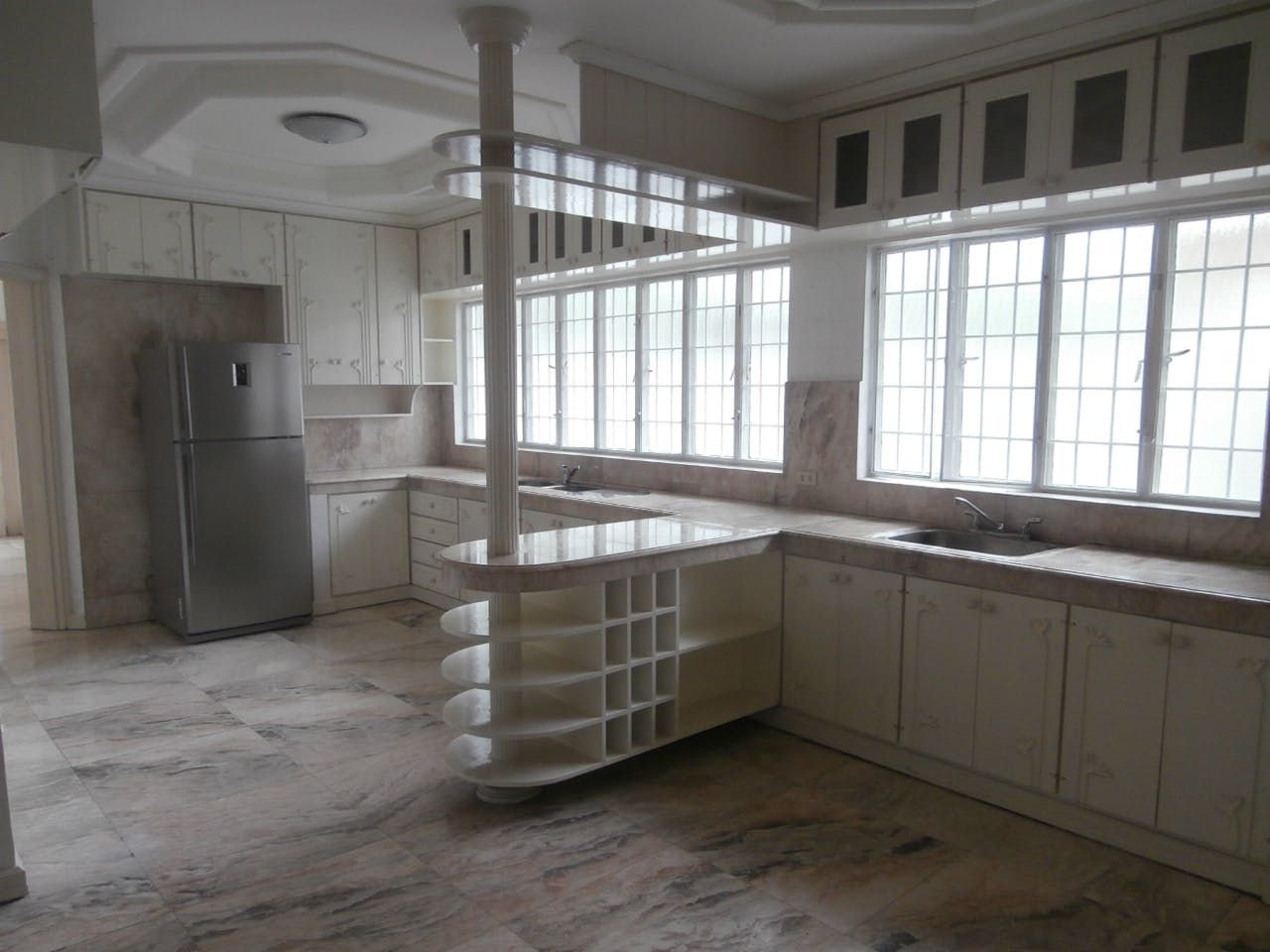 "5BR House for Rent in Ayala Alabang Village, Muntinlupa"03