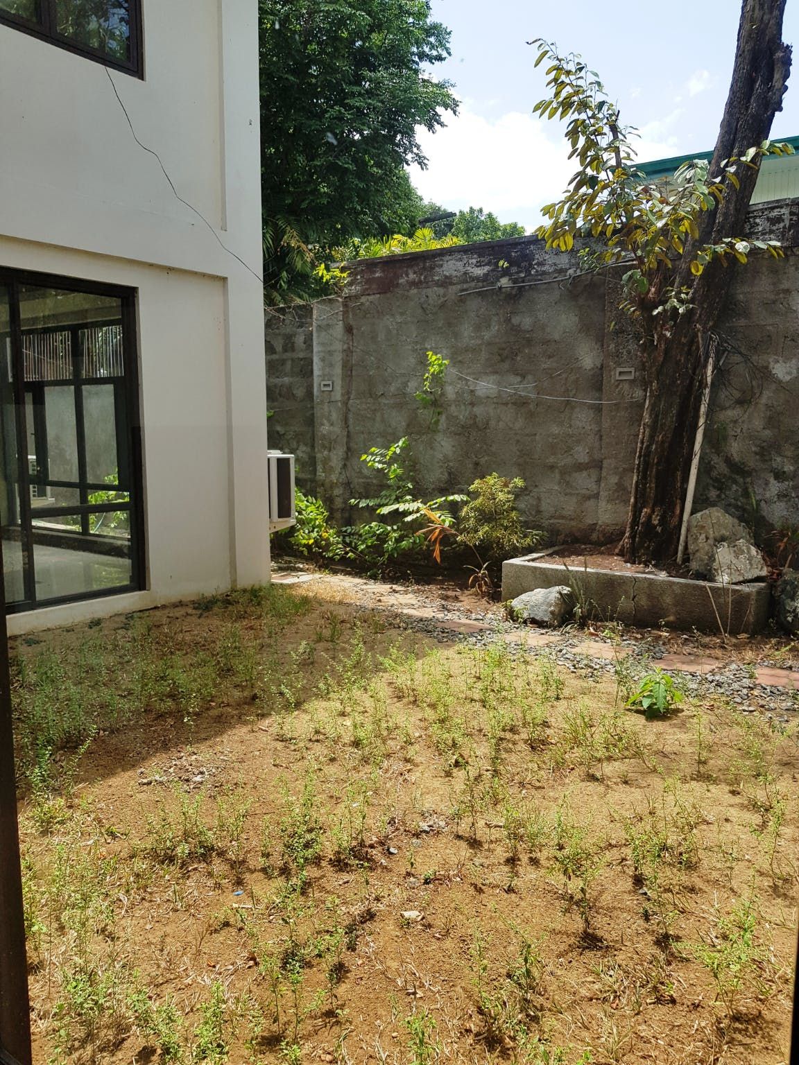 "3BR Townhouse for Rent in San Lorenzo Village, Makati"05
