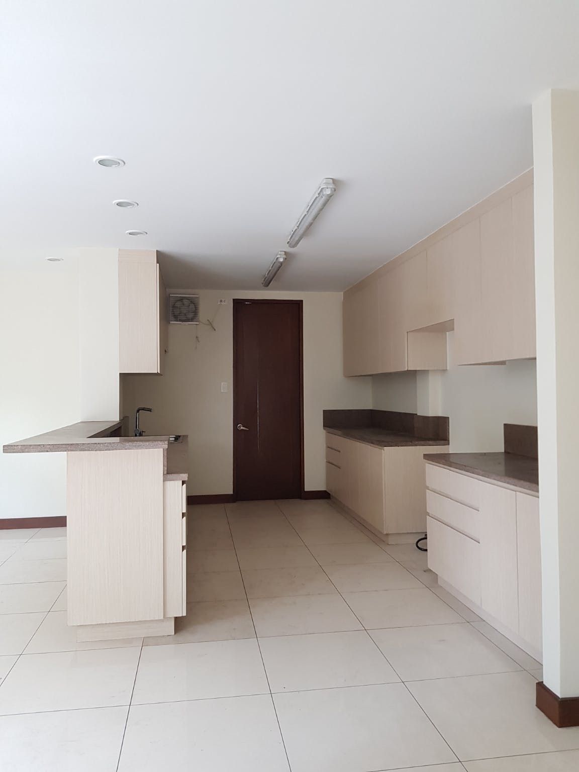 "3BR Townhouse for Rent in San Lorenzo Village, Makati"08