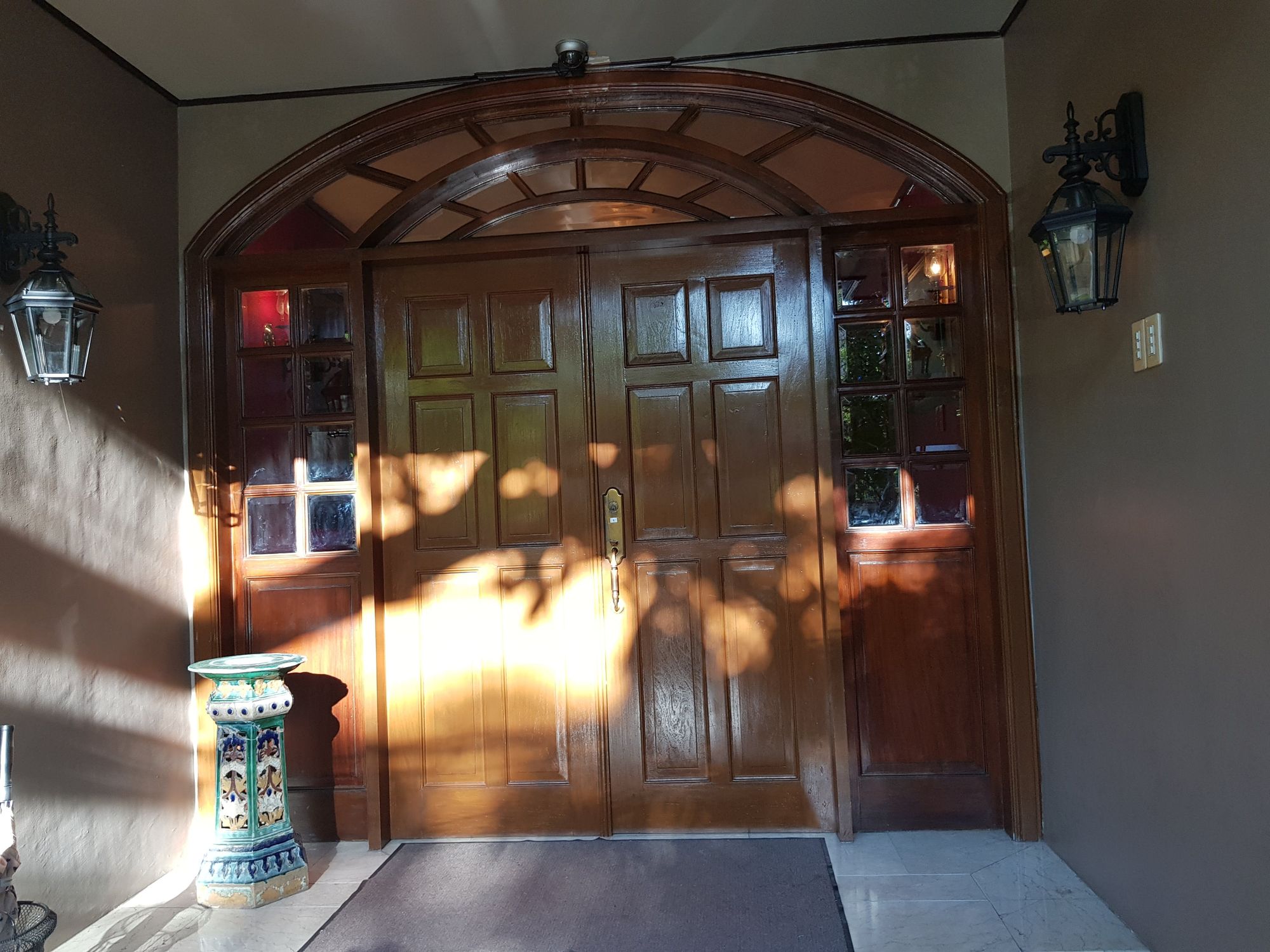 "4BR House for Rent in Magallanes, Makati"08