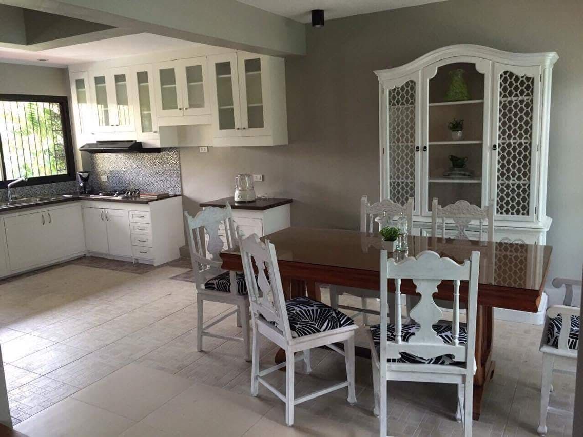 "2BR Townhouse for Rent in Ivory Court, Quezon City"09