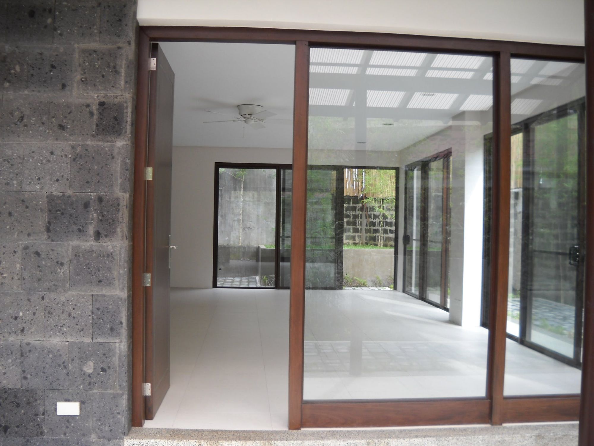 "3BR House for Rent in South Bay Gardens, Para?aque"05
