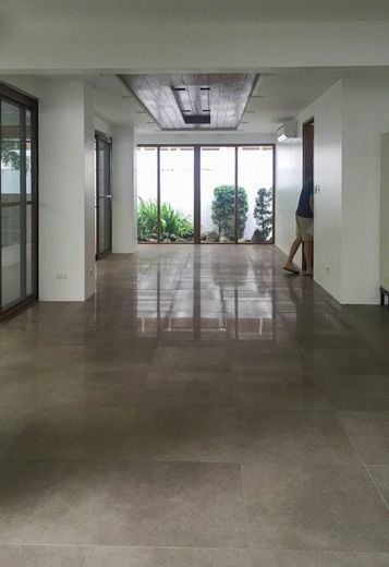 "4BR House for Rent in Ayala Alabang Village, Muntinlupa"01