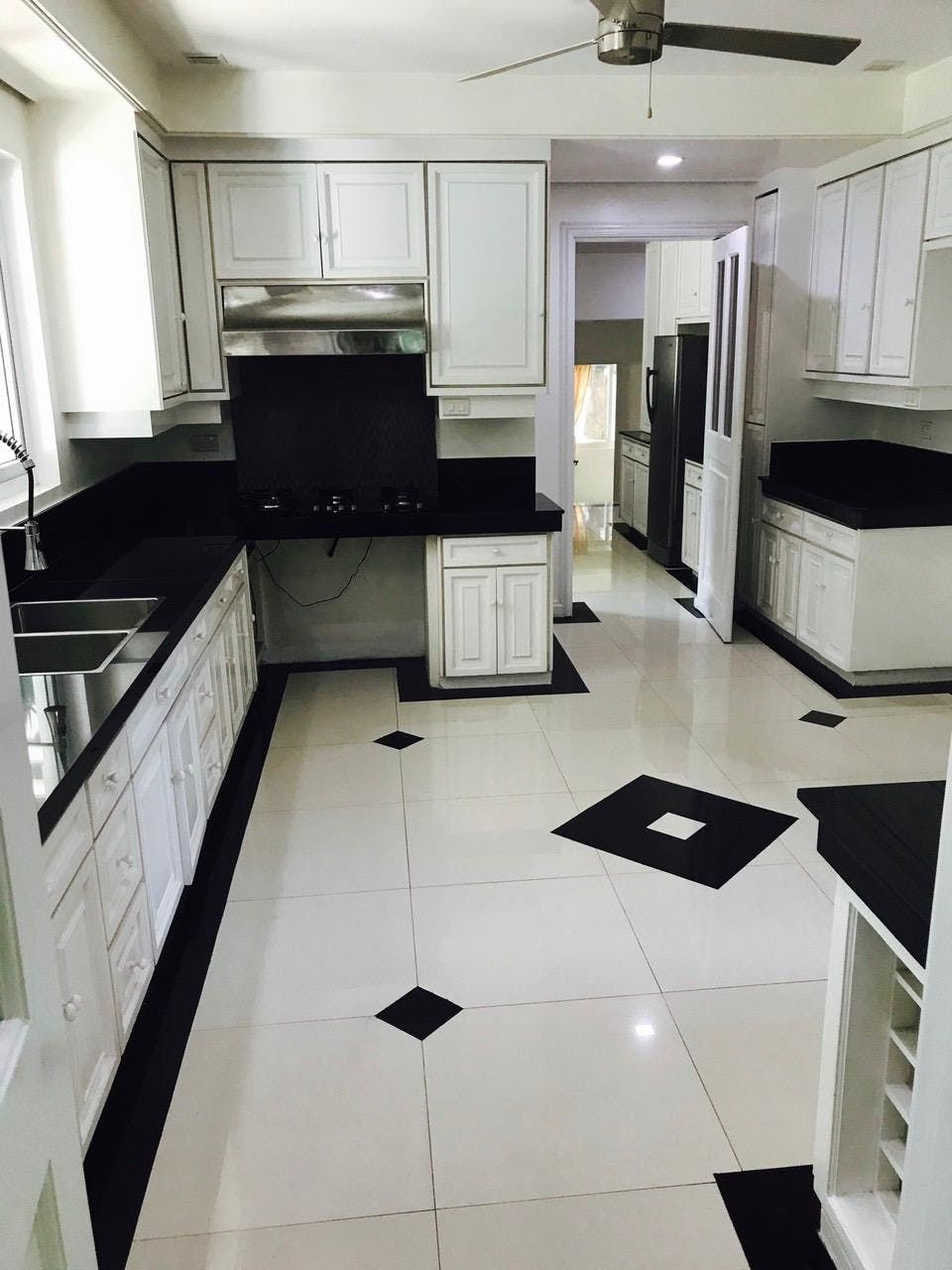 "4BR House for Rent in Ayala Alabang Village, Muntinlupa"05