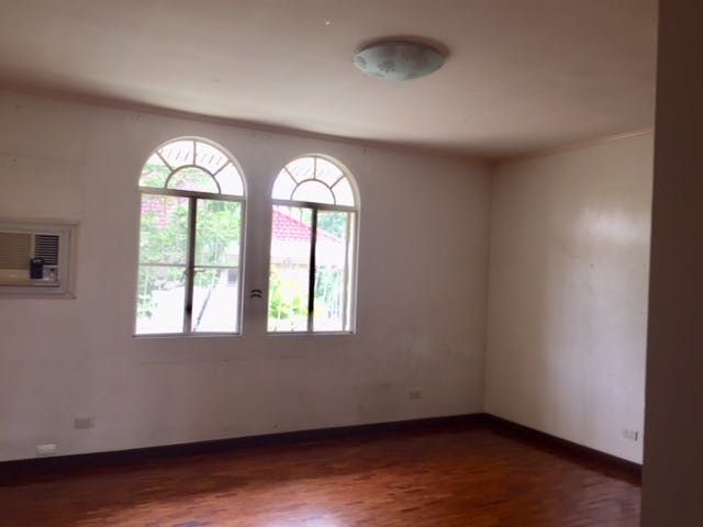 "4BR House for Rent in Green Meadows, Quezon City"06