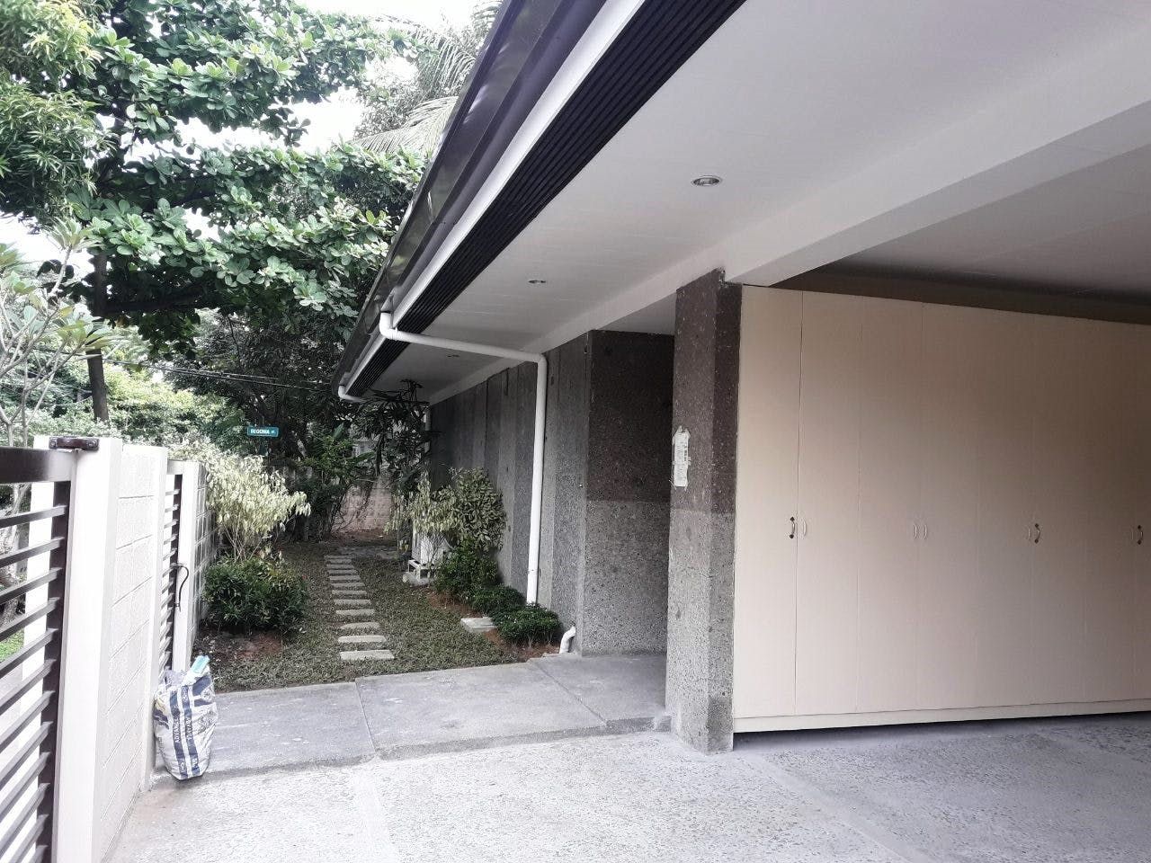 "3BR House for Rent in Magallanes, Makati"05