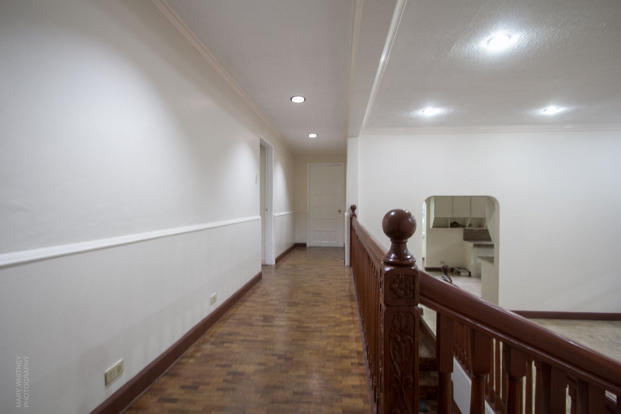 "4BR House for Rent in White Plains, Quezon City"07