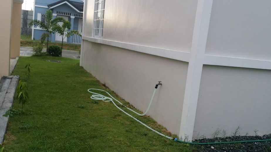 "4BR House for Rent in Loyola Heights, Quezon City"01
