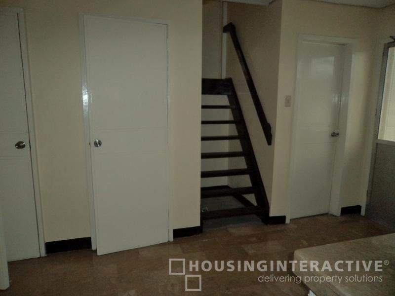 "4BR House for Rent in Valle Verde, Pasig"09