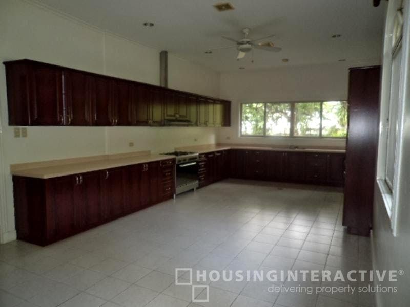 "5BR House for Rent in Forbes Park, Makati"03