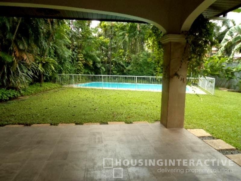 "5BR House for Rent in Forbes Park, Makati"05