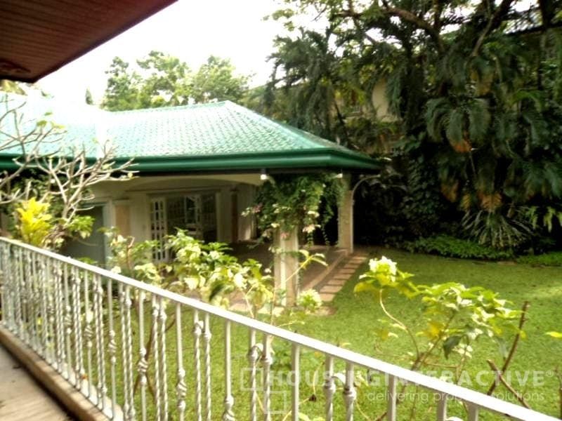 "5BR House for Rent in Forbes Park, Makati"07