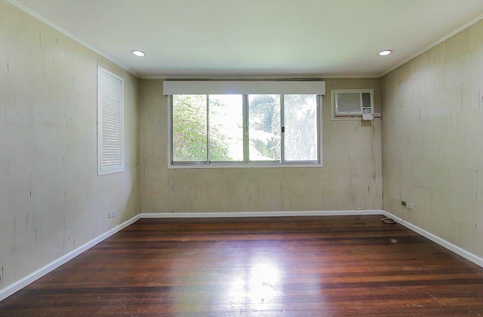 "4BR House for Rent in Bel-Air Village, Makati"10