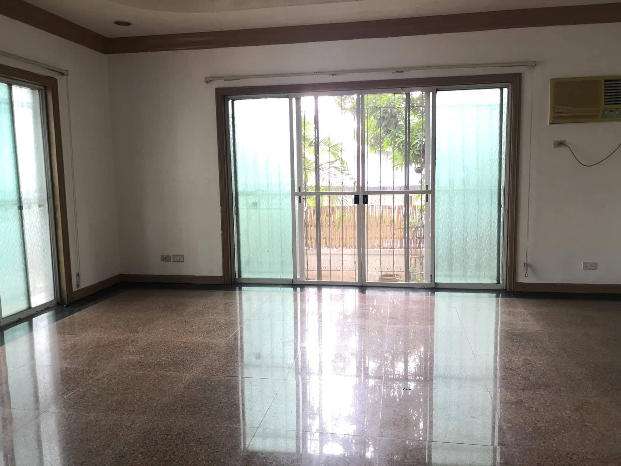 "4BR House for Rent in Ayala Alabang Village, Muntinlupa"08