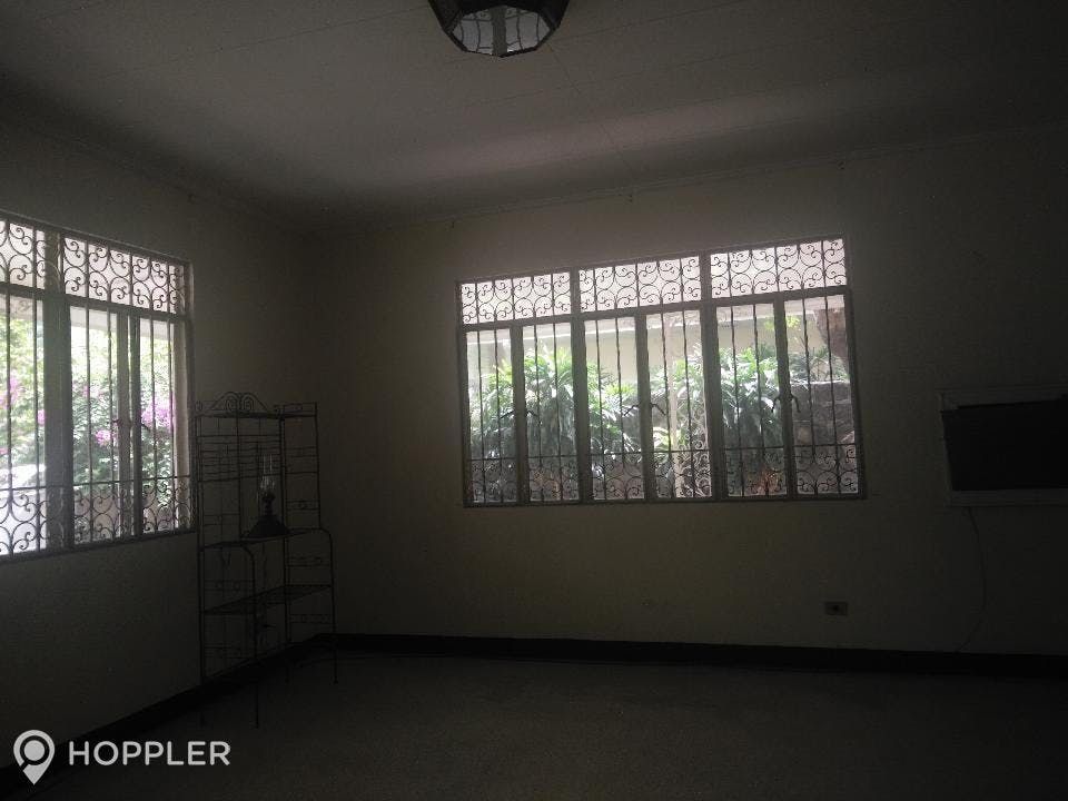 "4BR House for Rent in Bel-Air Village, Makati"05