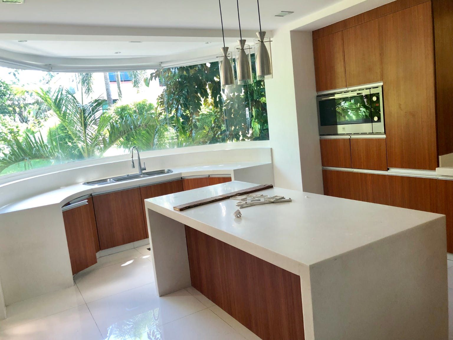 "4BR House for Rent in Ayala Alabang Village, Muntinlupa"08