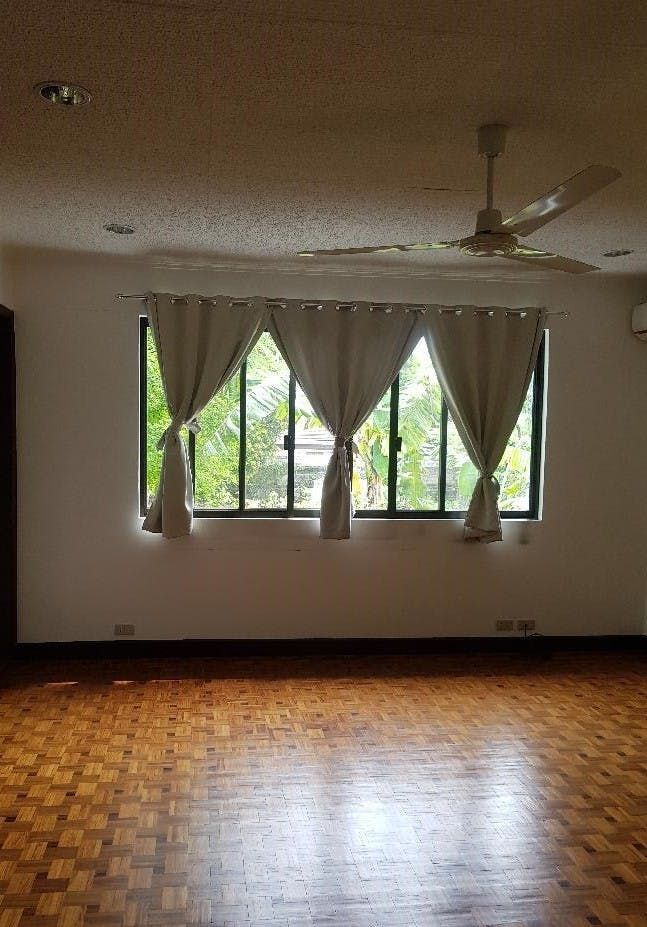 "4BR House for Rent in Dasmari?as Village, Makati"04