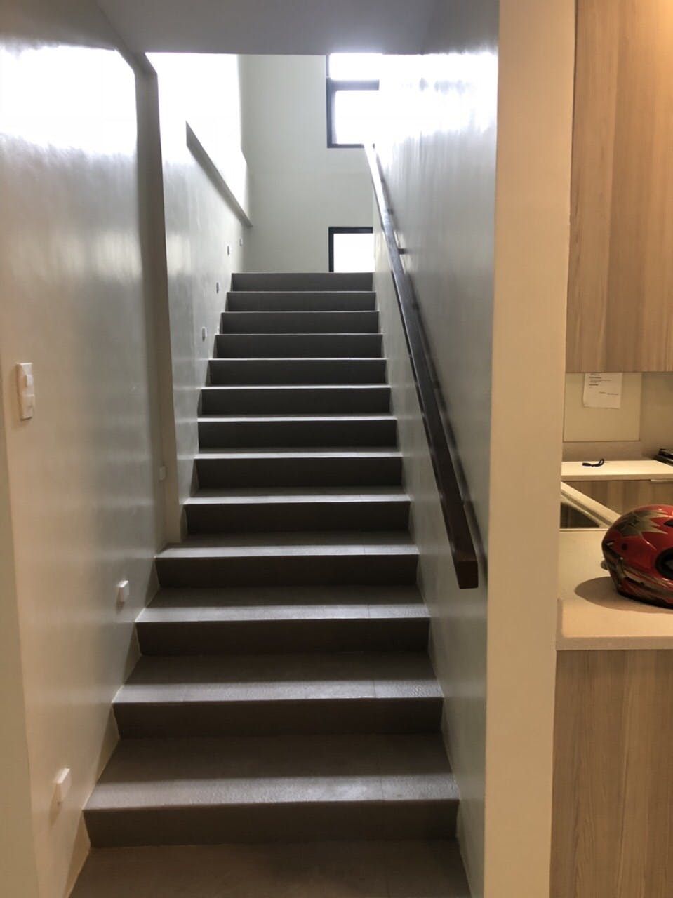 "5BR Townhouse for Rent in Varsity Hills, Quezon City"06