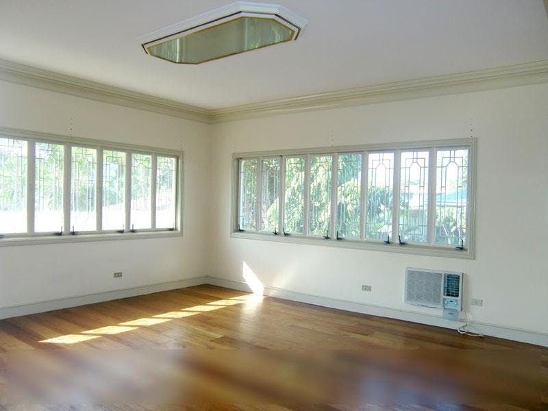 "4BR House for Rent in Forbes Park, Makati"04