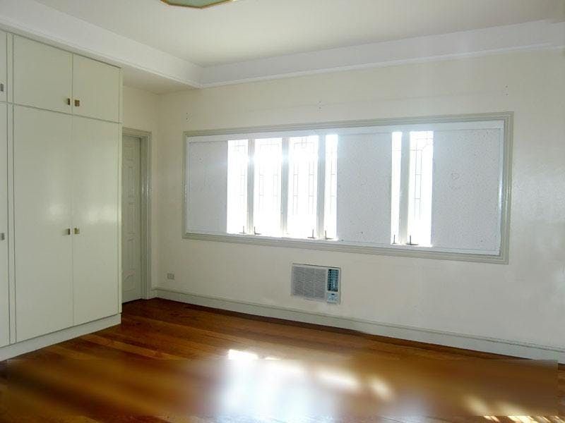 "4BR House for Rent in Forbes Park, Makati"06