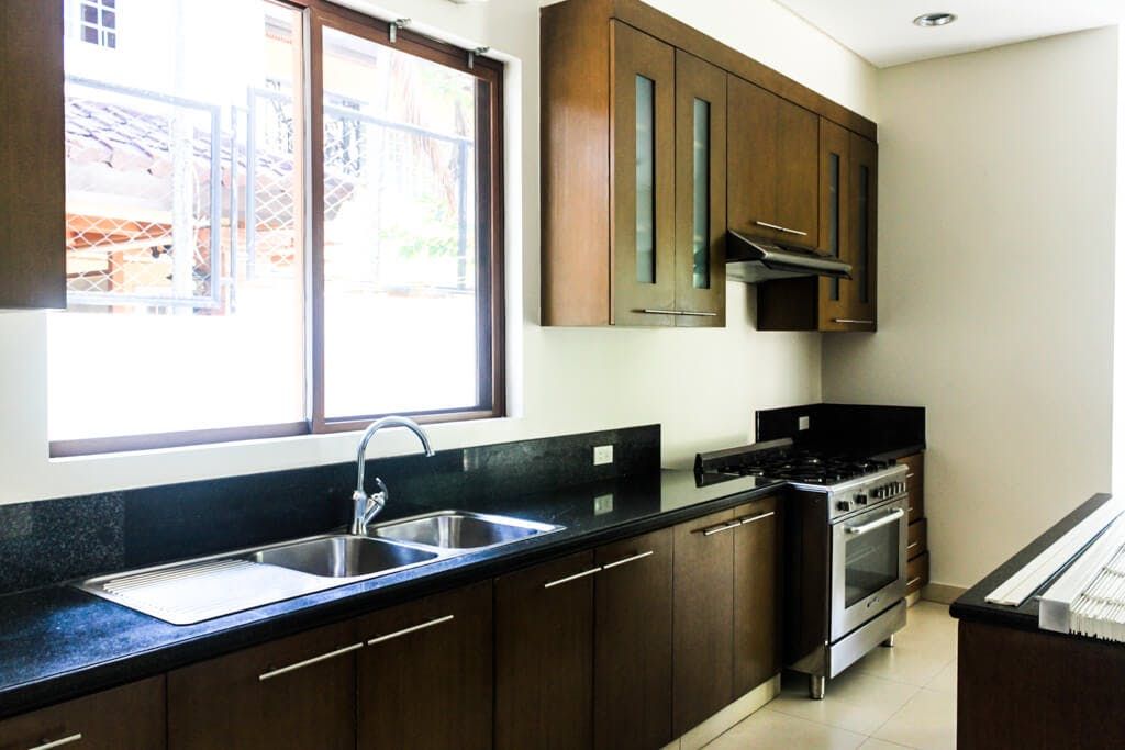 "5BR House for Rent in Ayala Alabang Village, Muntinlupa"08