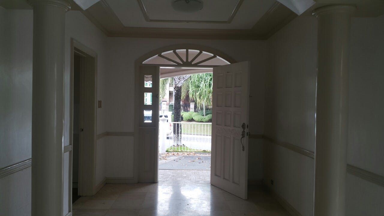 "3BR House for Rent in Ayala Alabang Village, Muntinlupa"05