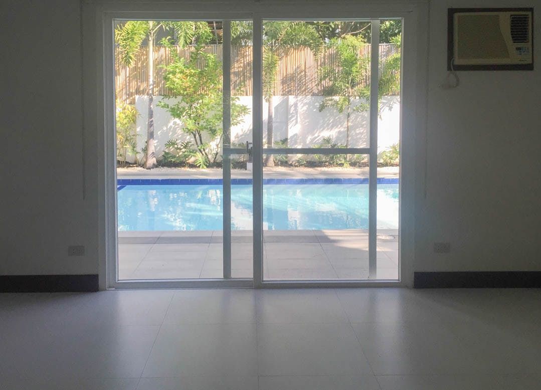 "4BR House for Rent in Ayala Alabang Village, Muntinlupa"08
