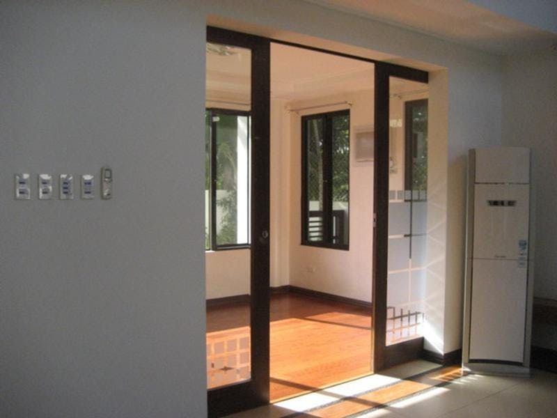 "4BR House for Rent in Ayala Alabang Village, Muntinlupa"08
