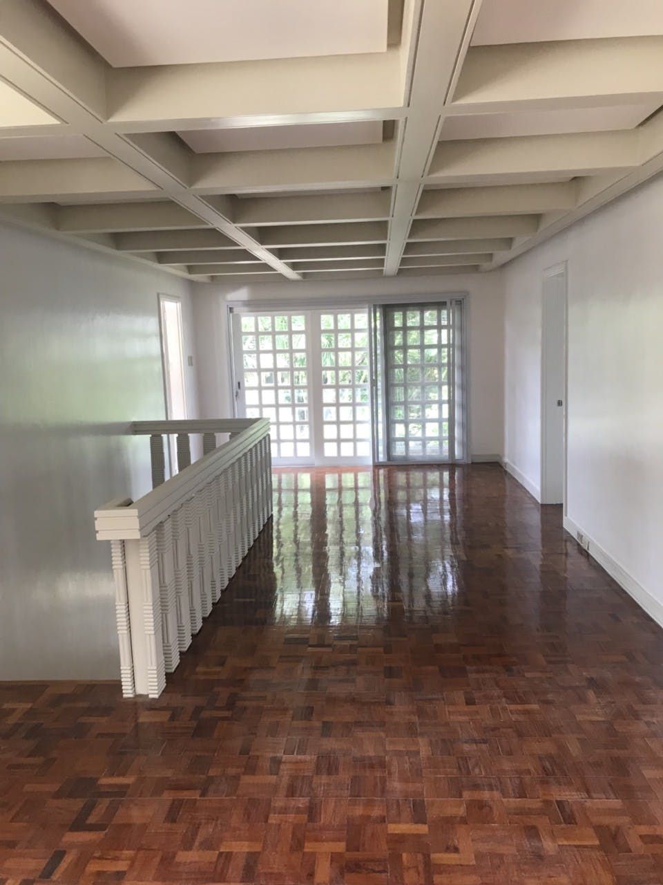 "4BR House for Rent in Dasmari?as Village, Makati"03
