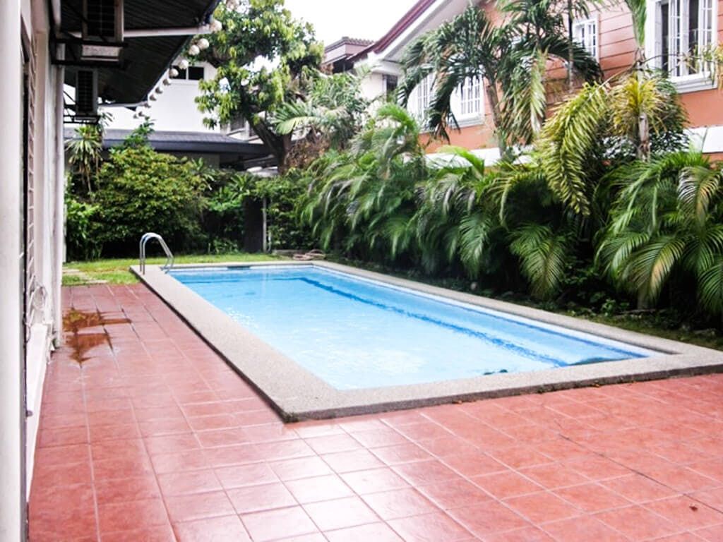 "3BR House for Rent in San Lorenzo Village, Makati"04