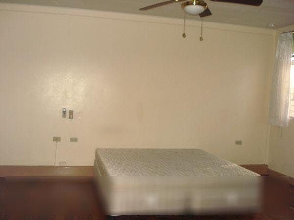 "4BR House for Rent in Dasmari?as Village, Makati"05