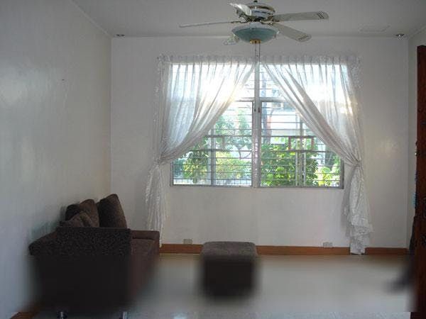 "4BR House for Rent in Dasmari?as Village, Makati"09