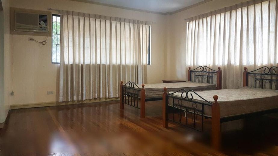 "4BR