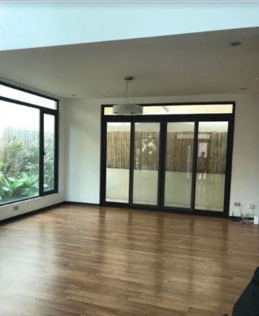 "4BR House for Rent in McKinley Hill, Taguig"10