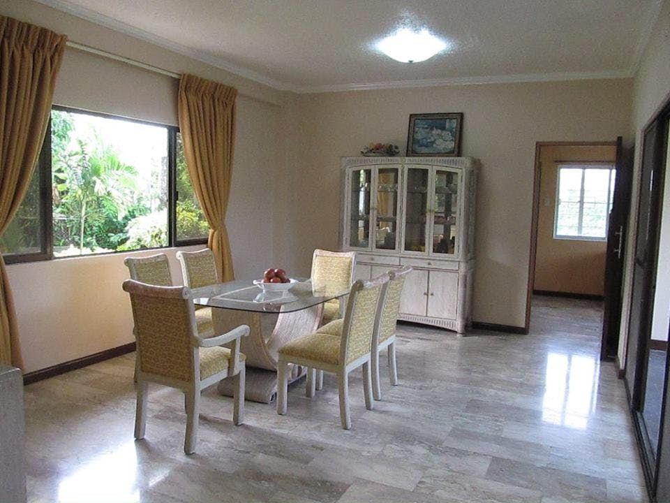 "5BR House for Rent in Cebu City, Cebu"06